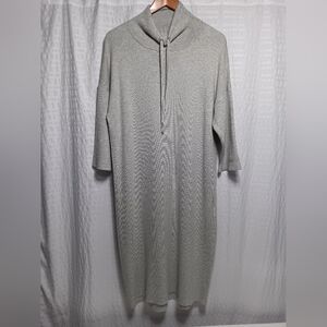 Contemoraine Cowl Neck Maxi Sweater Dress.  Ladies size am